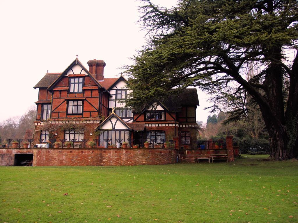 Hambledon House Bed and Breakfast Godalming Buitenkant foto